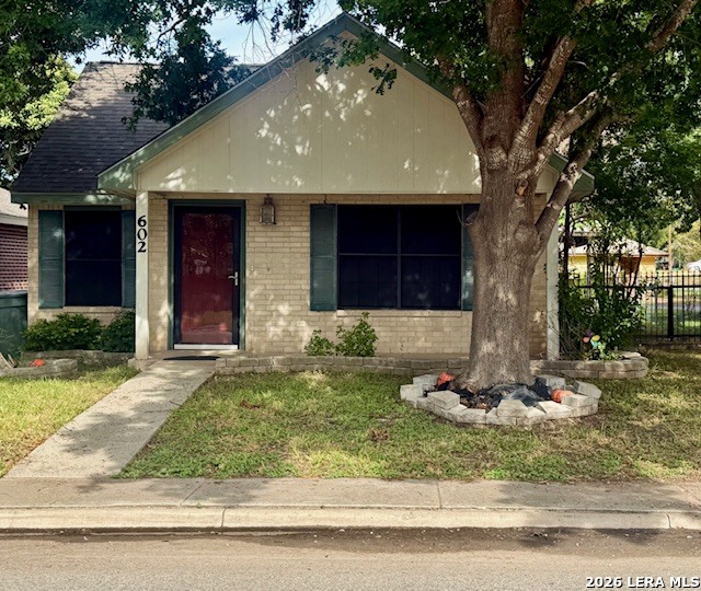 Property photo for 602 N 2nd St, Uvalde, TX