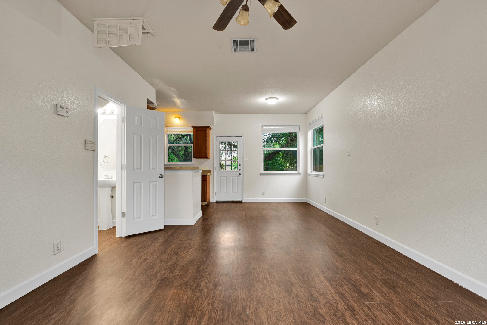 8004 Santa Catalina, San Antonio, TX 78250