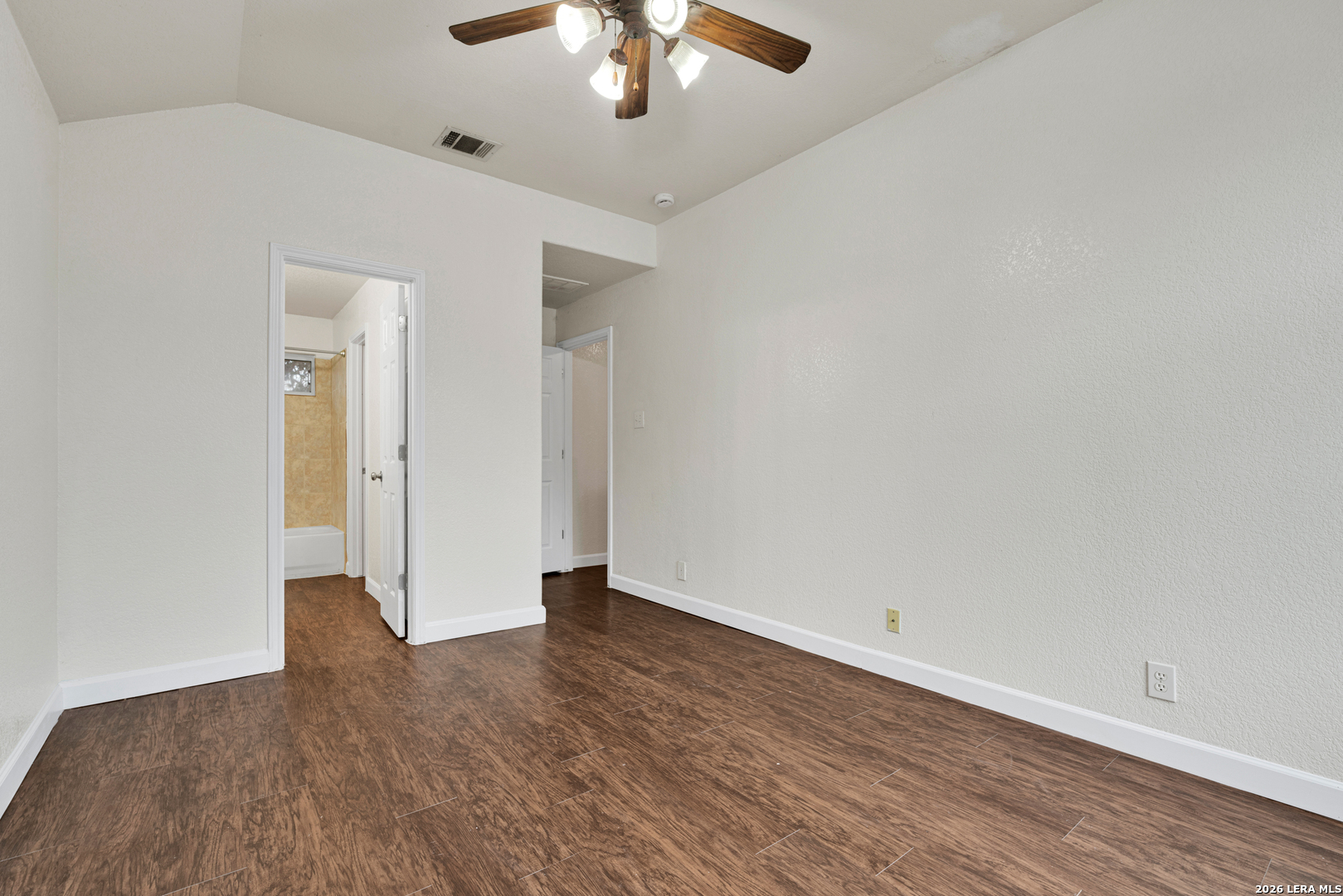 8004 Santa Catalina, San Antonio, TX 78250