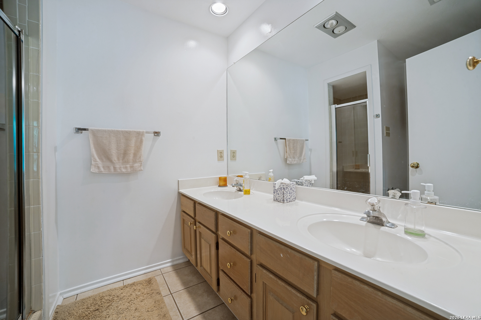 57 CHAPEL HILL CIR, #57, San Antonio, TX 78240