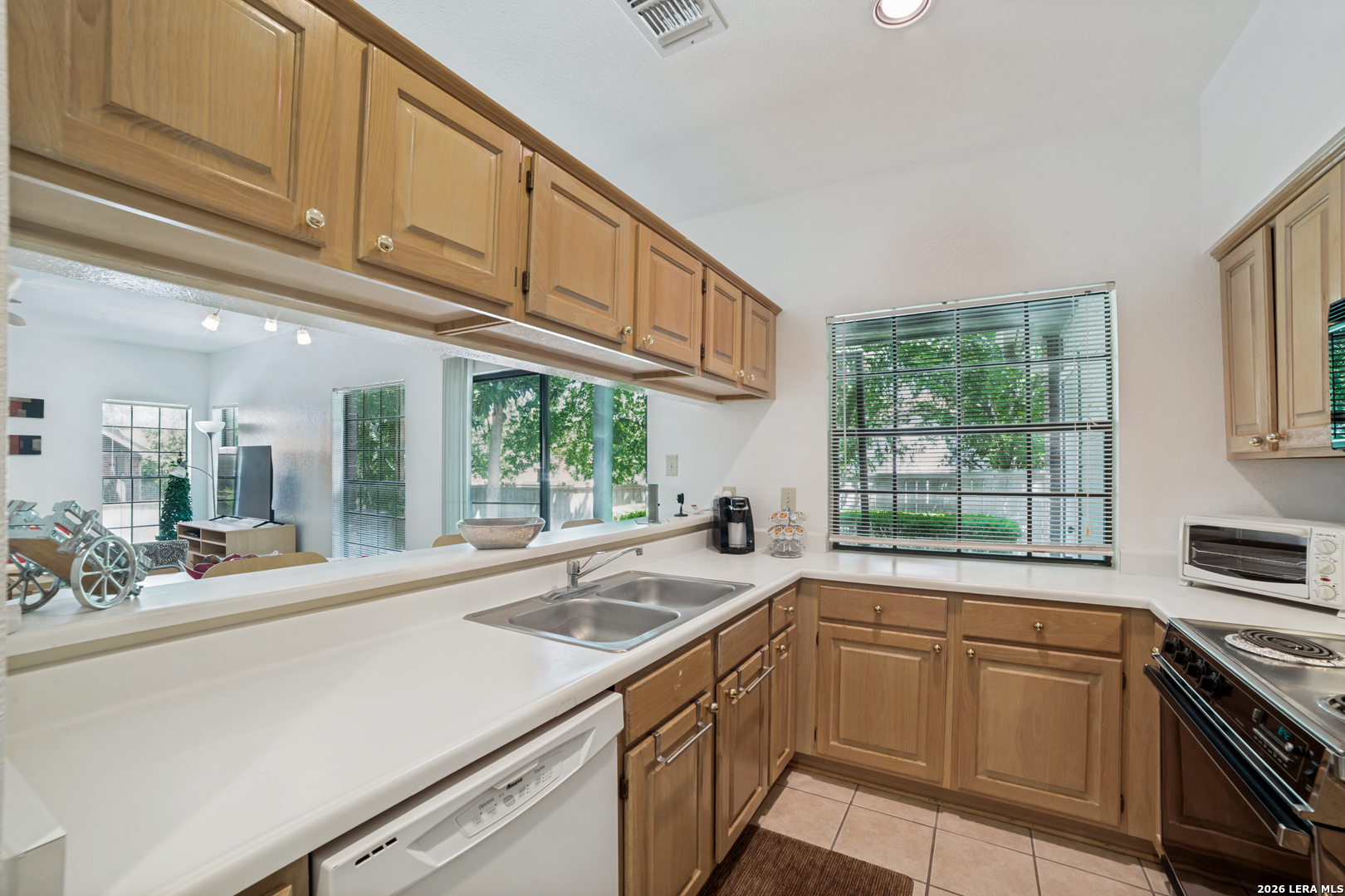 57 CHAPEL HILL CIR, #57, San Antonio, TX 78240
