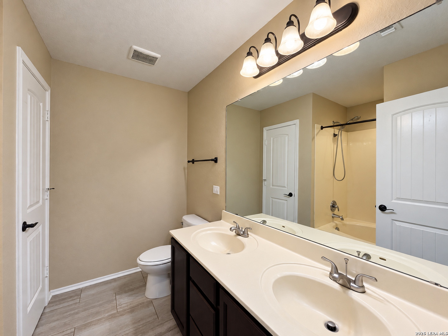 10802 Denae Drive, Live Oak, TX 78233