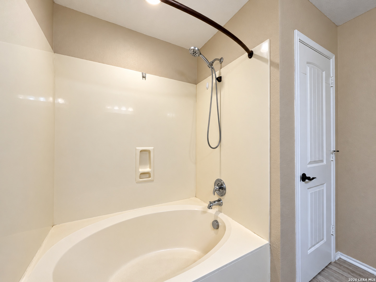10802 Denae Drive, Live Oak, TX 78233