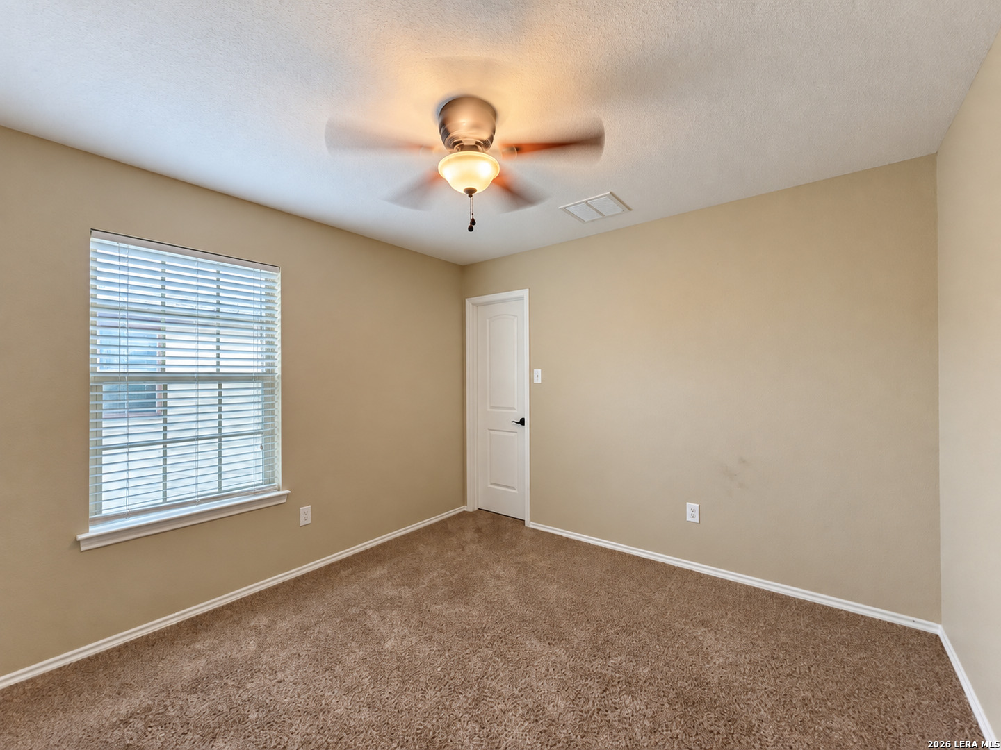 10802 Denae Drive, Live Oak, TX 78233