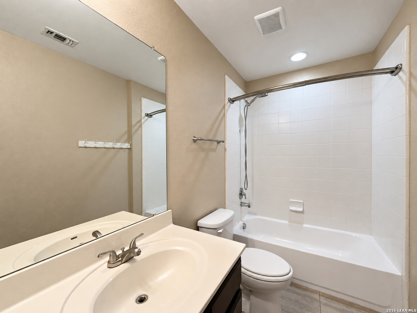 10802 Denae Drive, Live Oak, TX 78233