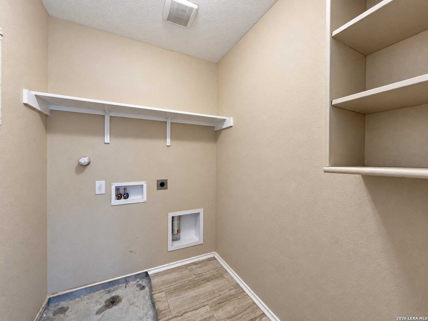 10802 Denae Drive, Live Oak, TX 78233