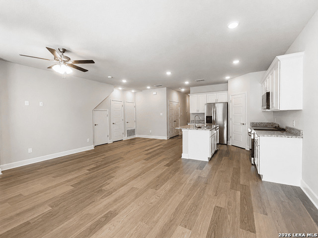 7254 Magnolia Crk, #101, San Antonio, TX 78252