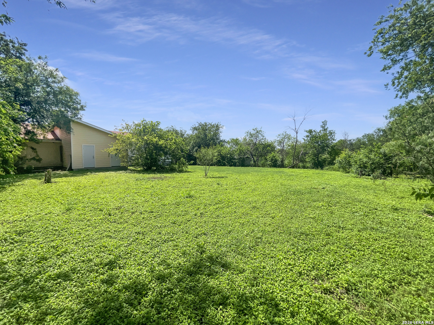 233 ESMERALDA DR, San Antonio, TX 78228