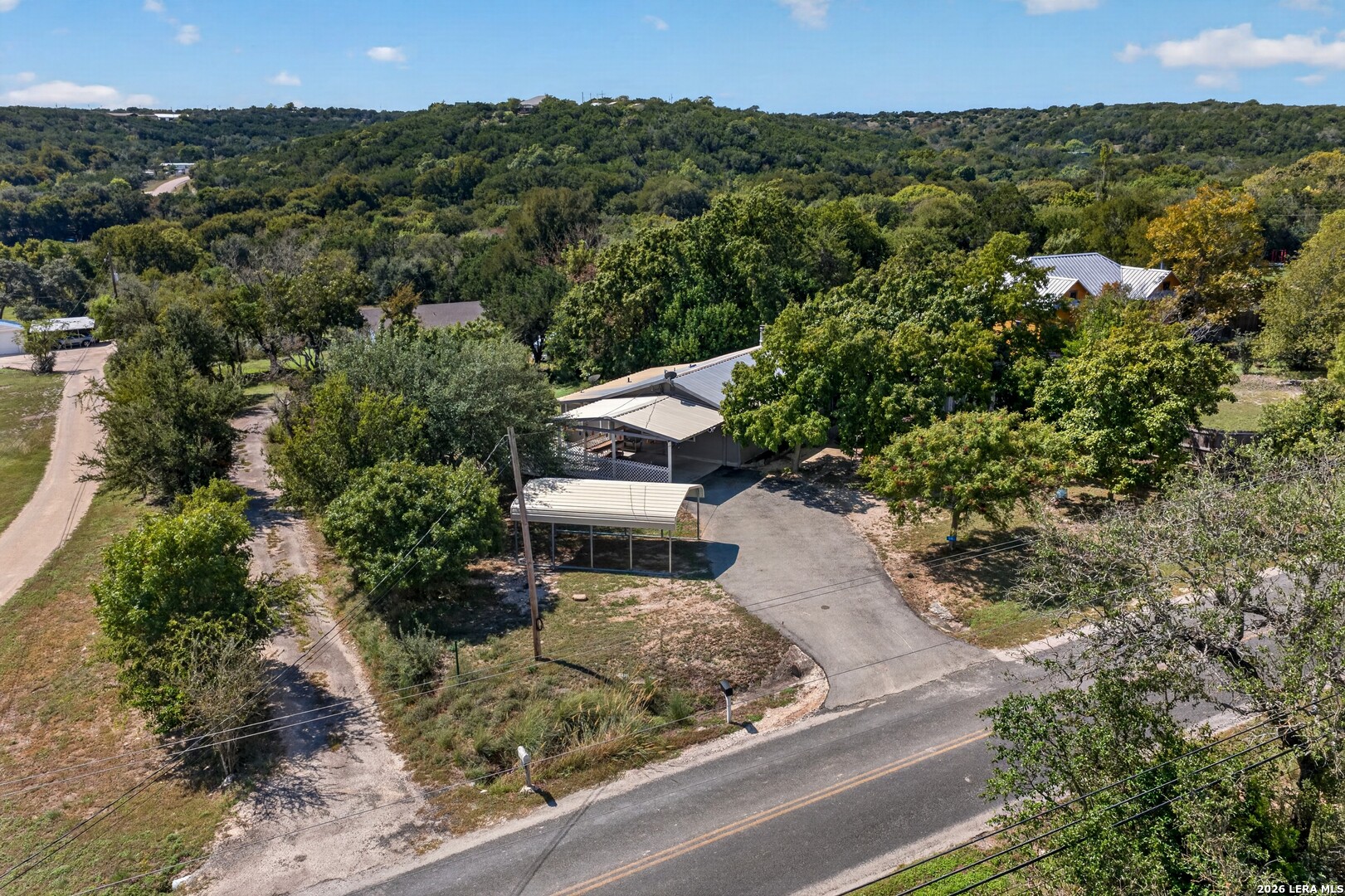 1516 Ranchero Rd, Kerrville, TX 78028