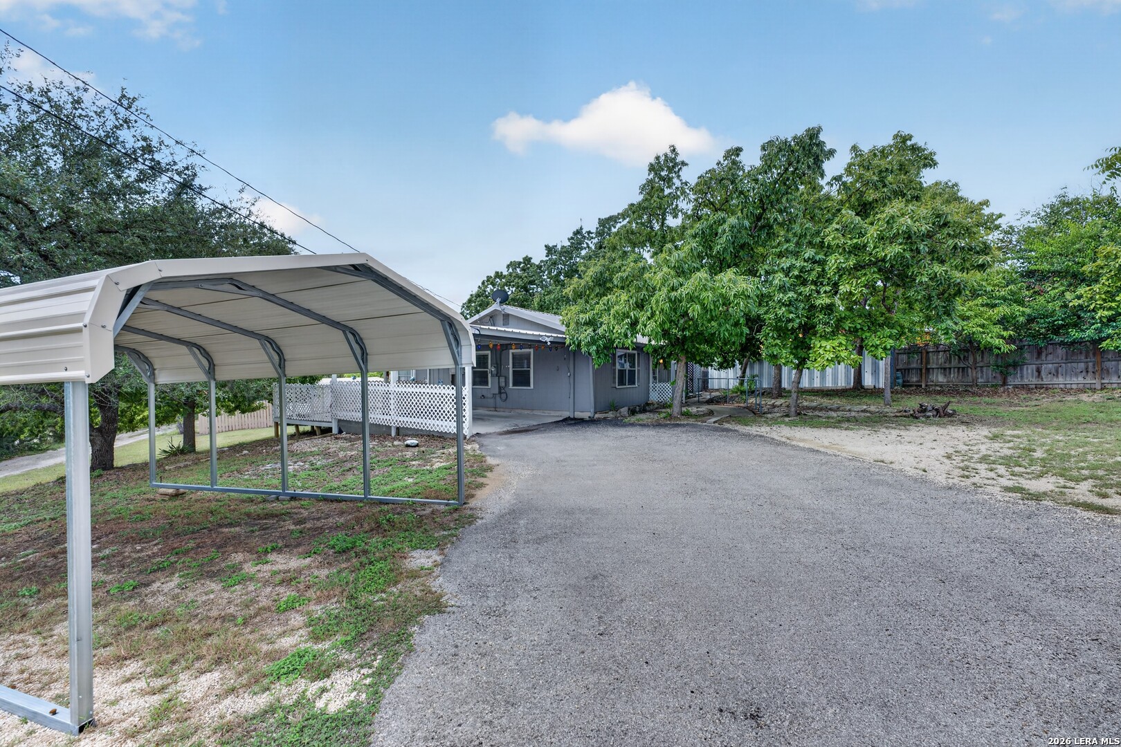 1516 Ranchero Rd, Kerrville, TX 78028