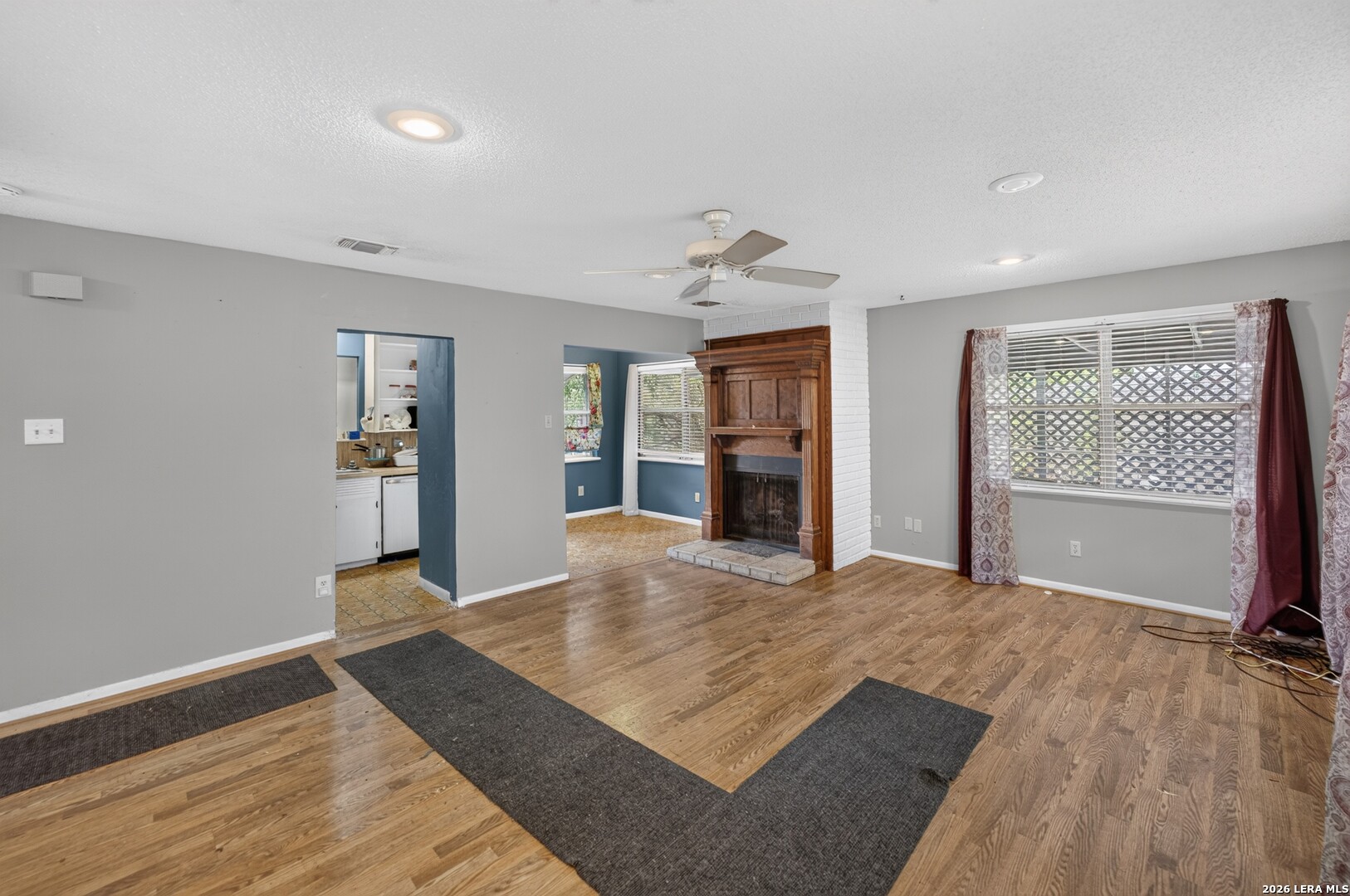1516 Ranchero Rd, Kerrville, TX 78028