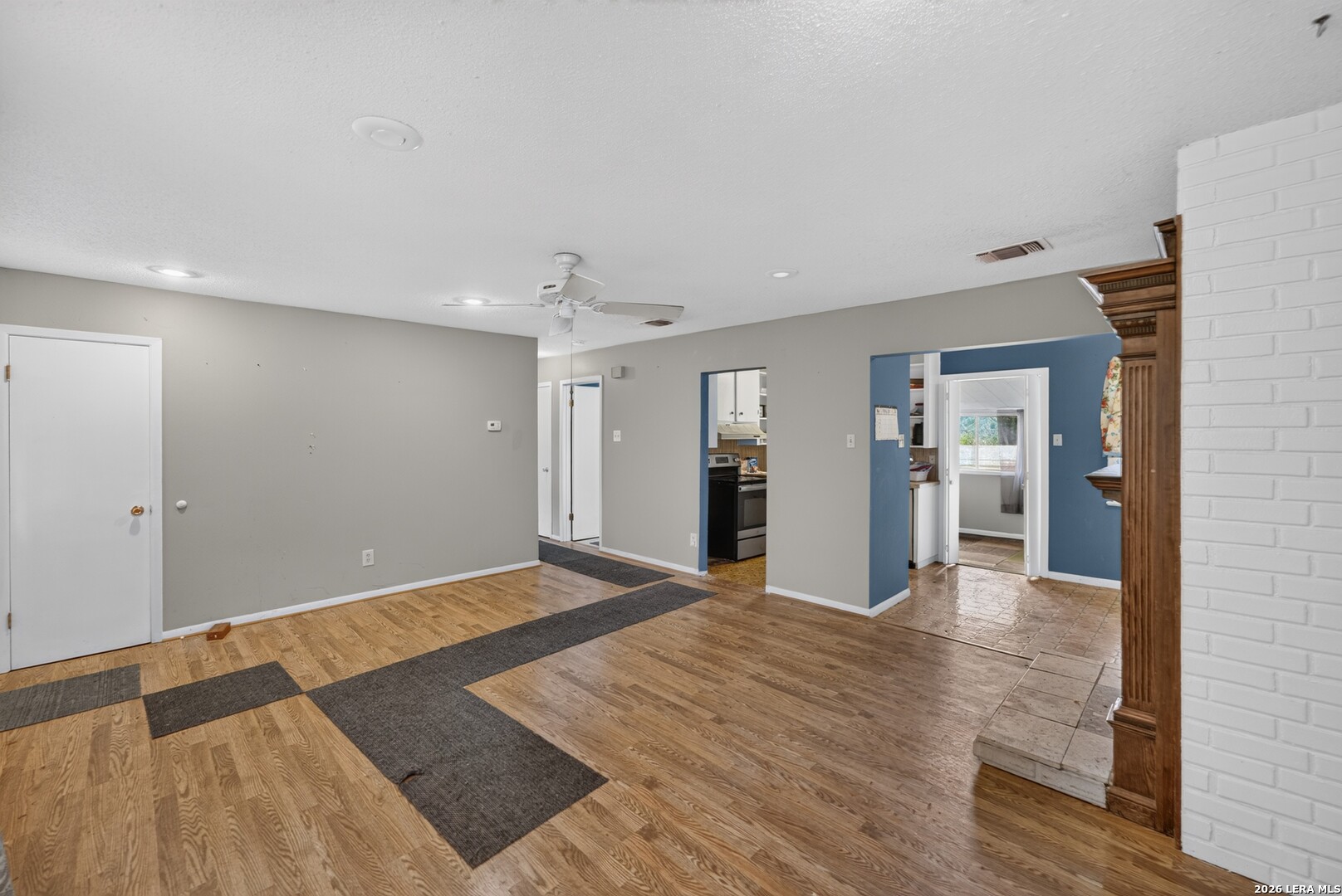 1516 Ranchero Rd, Kerrville, TX 78028