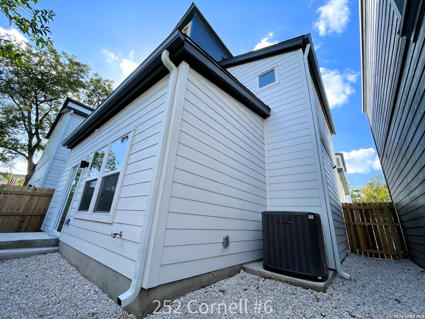 252 Cornell, #6, San Antonio, TX 78201
