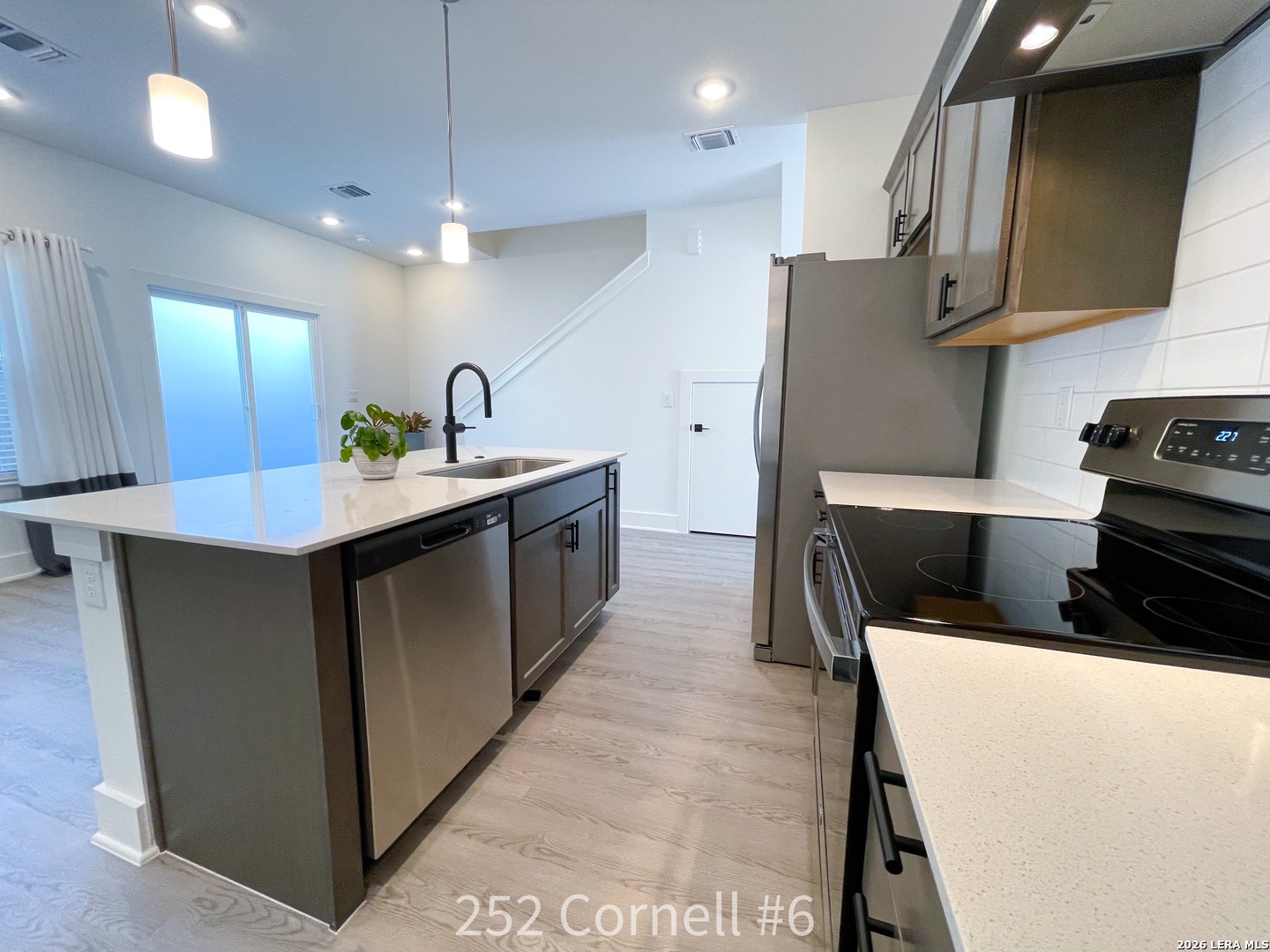252 Cornell, #6, San Antonio, TX 78201