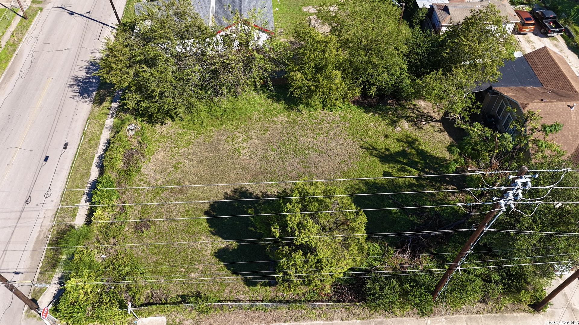1753 W Poplar, San Antonio, TX 78207