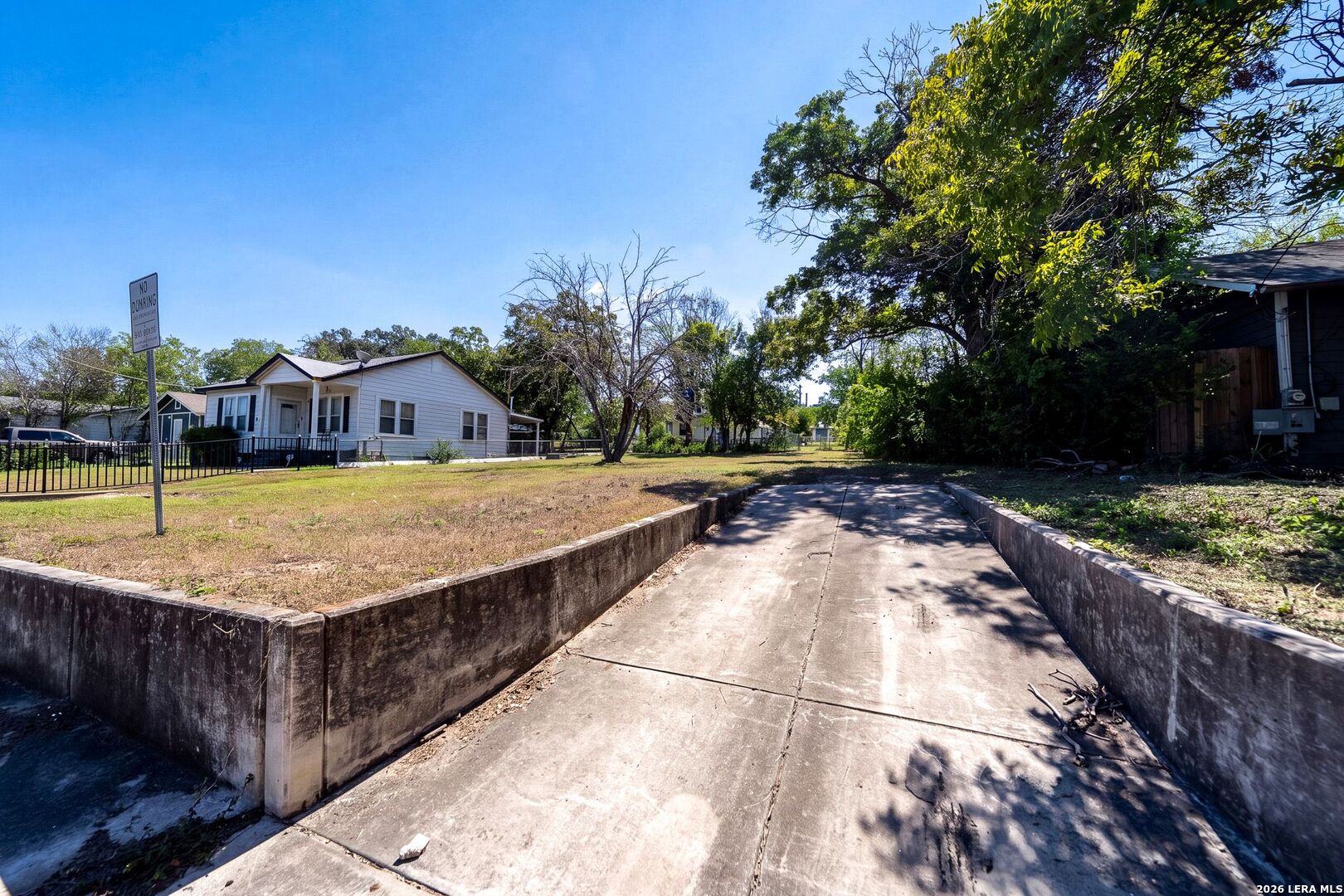 2216 McKinley Ave, San Antonio, TX 78210