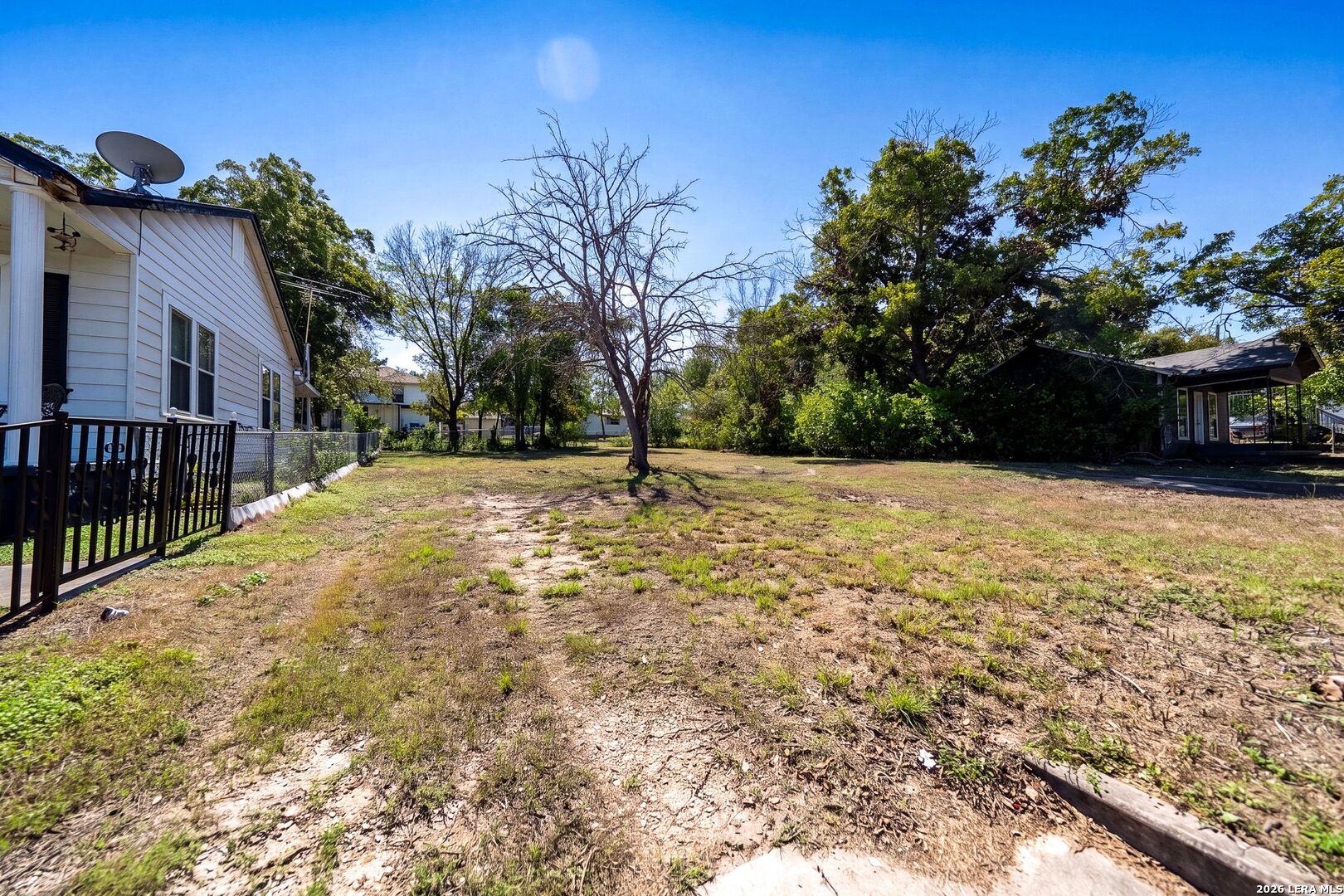 2216 McKinley Ave, San Antonio, TX 78210