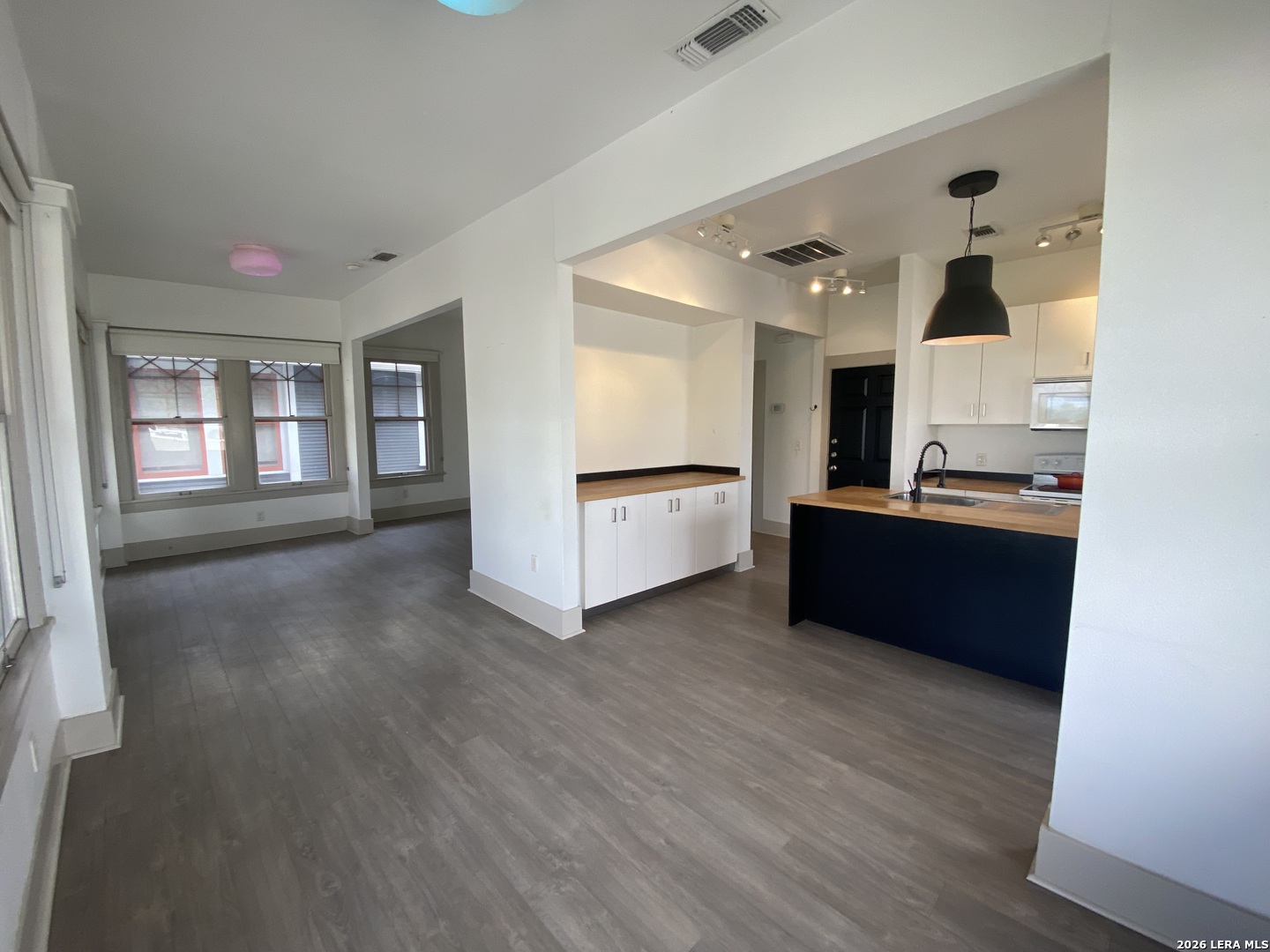 502 Eager, #7, San Antonio, TX 78210