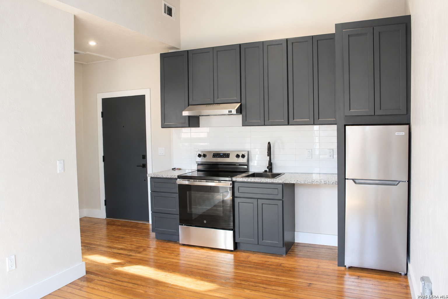 1714 S SAINT MARYS ST, #5, San Antonio, TX 78210