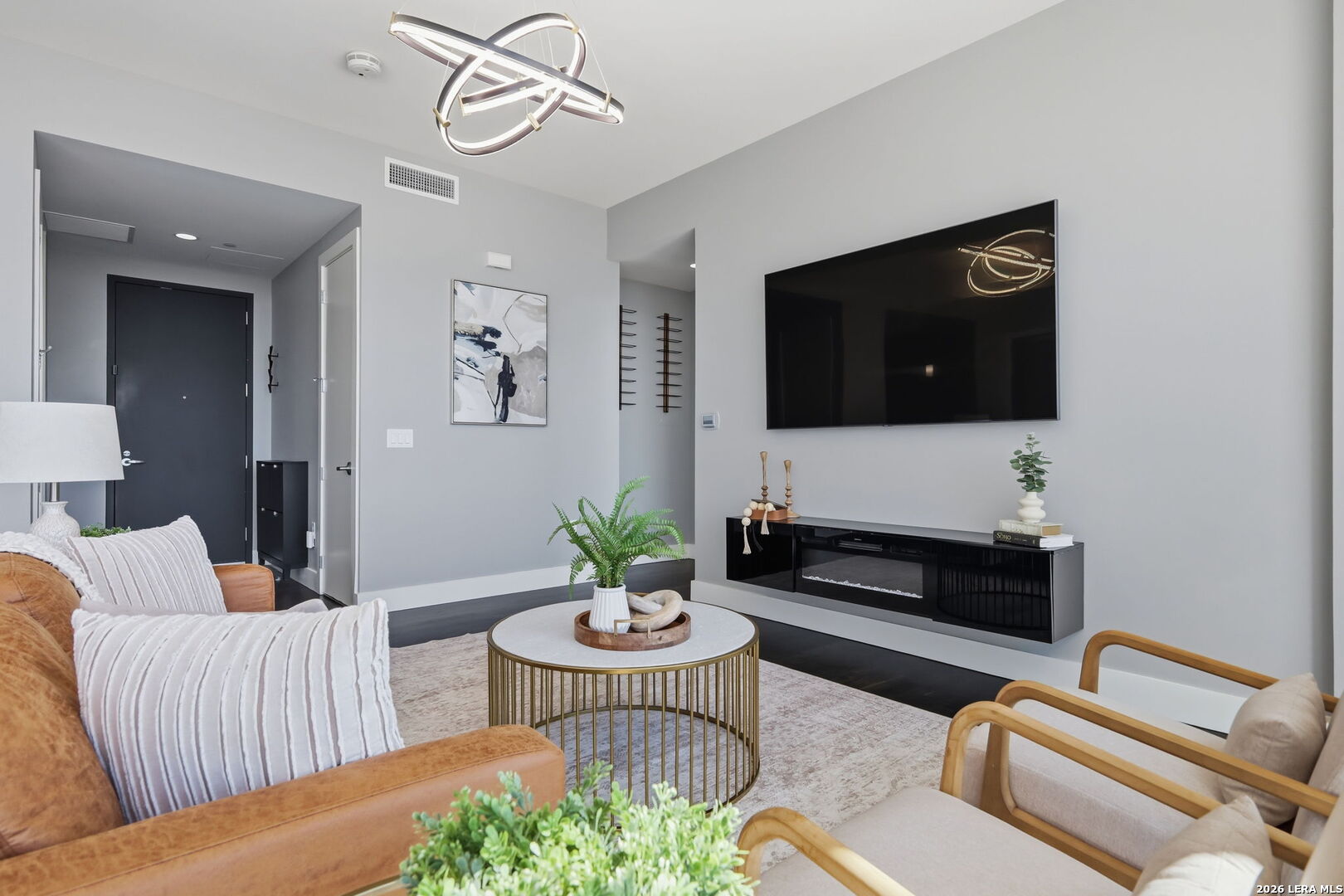 610 E Market St, #UNIT 2605, San Antonio, TX 78205