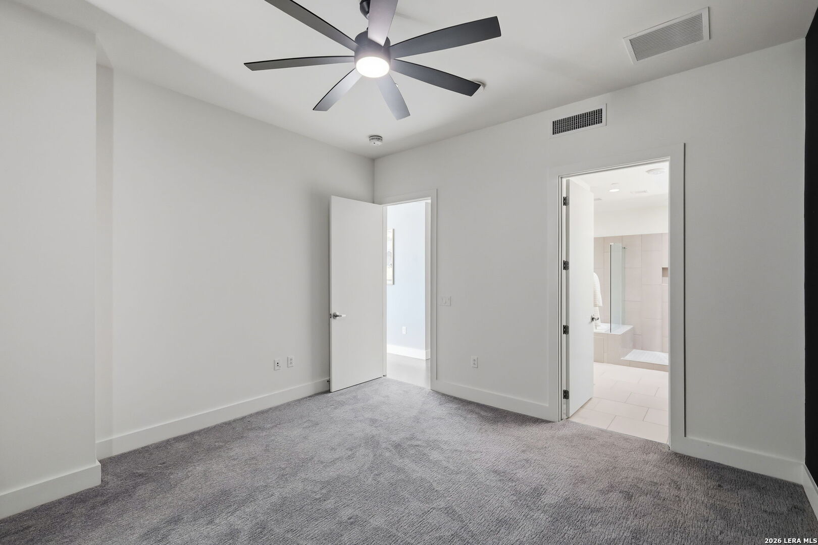 610 E Market St, #UNIT 2605, San Antonio, TX 78205
