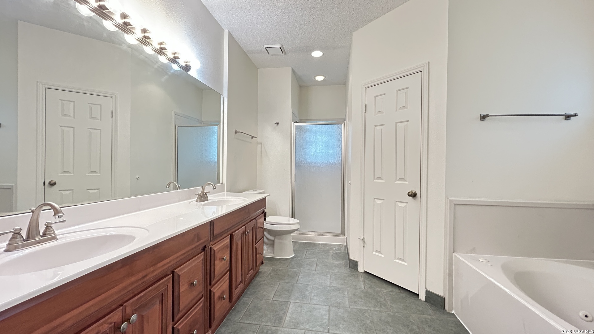 2203 OPAL CREEK DR, San Antonio, TX 78232