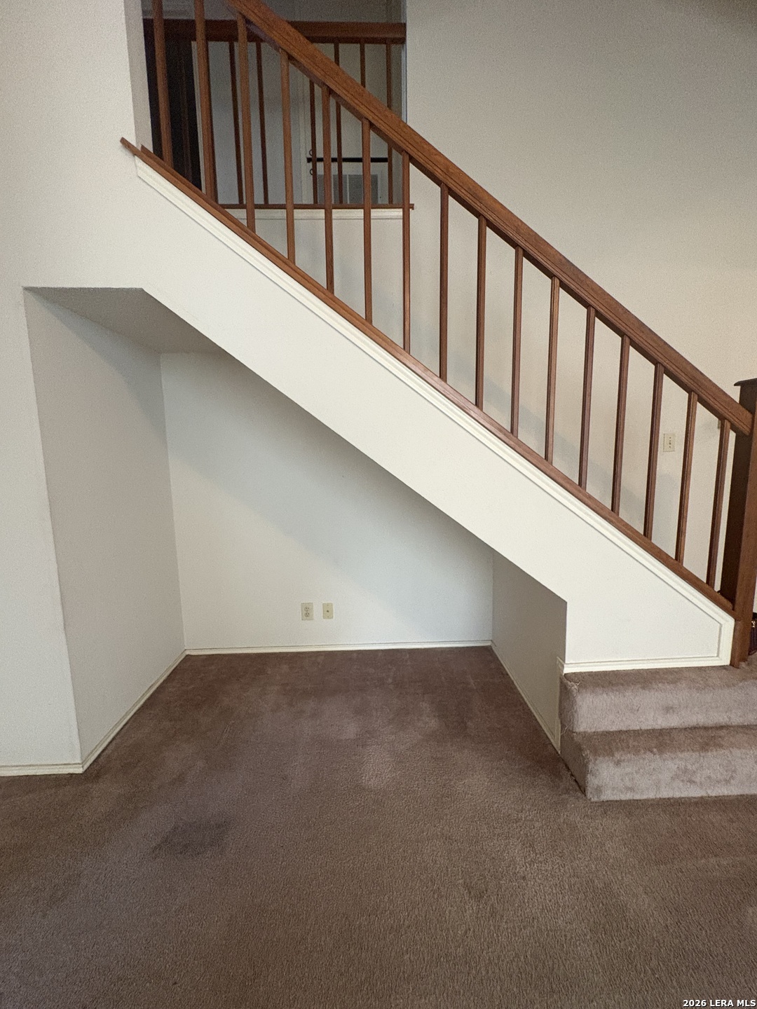 9307 Valley Gate, San Antonio, TX 78250