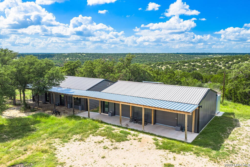 Property photo for 11797 Hackberry Rd, Rocksprings, TX