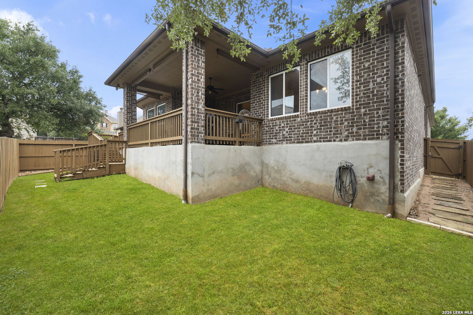 2106 Silent Fox, San Antonio, TX 78260