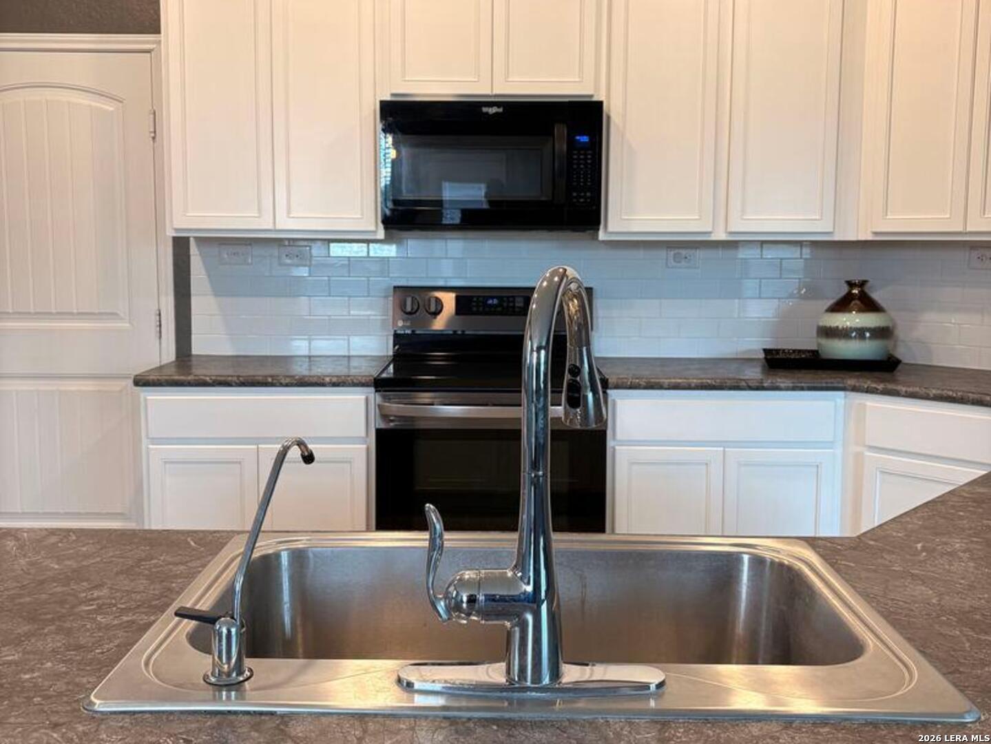 8239 Phantom Field, San Antonio, TX 78253