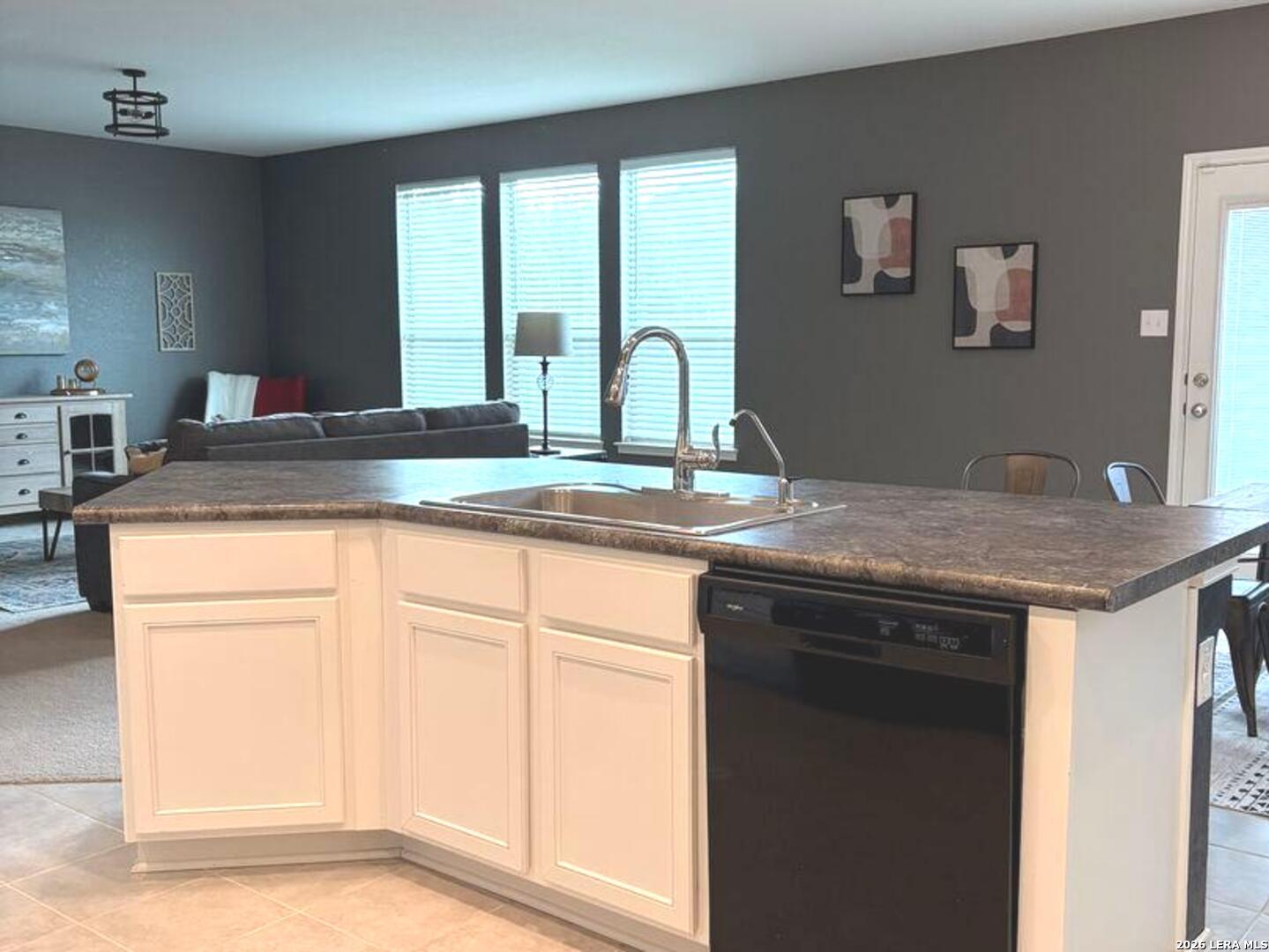 8239 Phantom Field, San Antonio, TX 78253