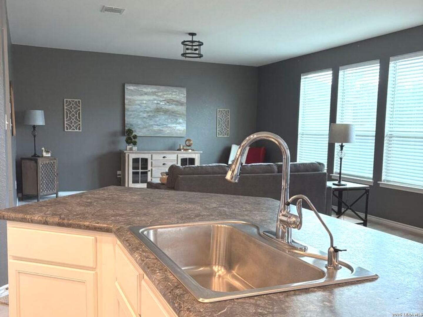 8239 Phantom Field, San Antonio, TX 78253