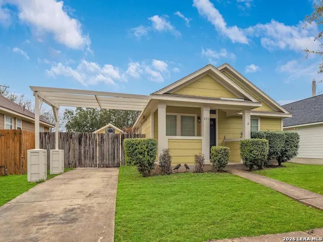 627 Claude W Black, San Antonio, TX 78203