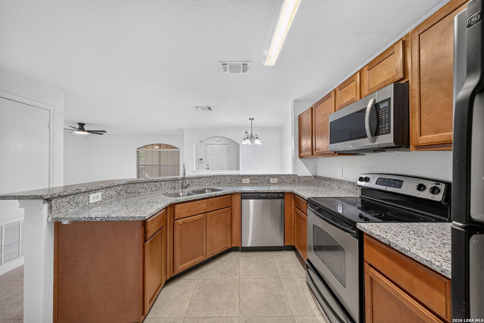7323 SNOWDEN RD, #3206, San Antonio, TX 78240