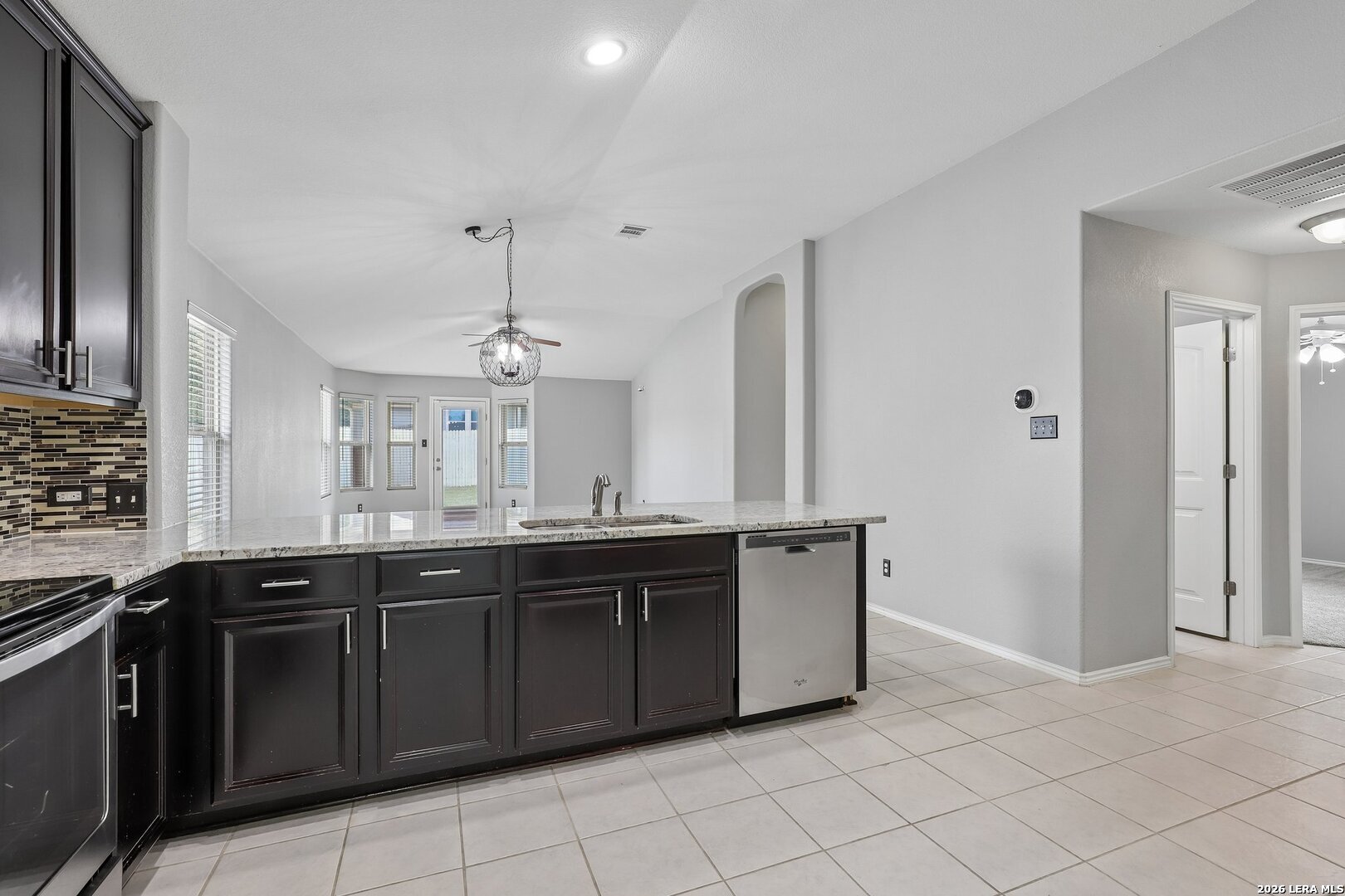 10411 Queensland Way, Converse, TX 78109