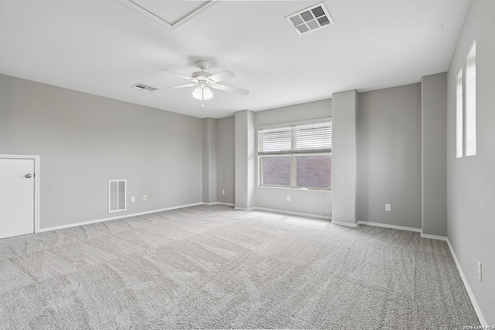 10411 Queensland Way, Converse, TX 78109