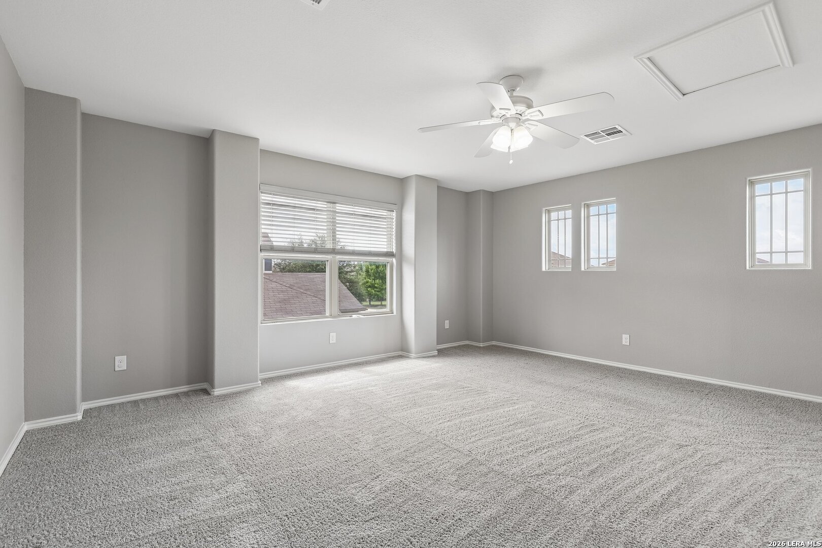 10411 Queensland Way, Converse, TX 78109