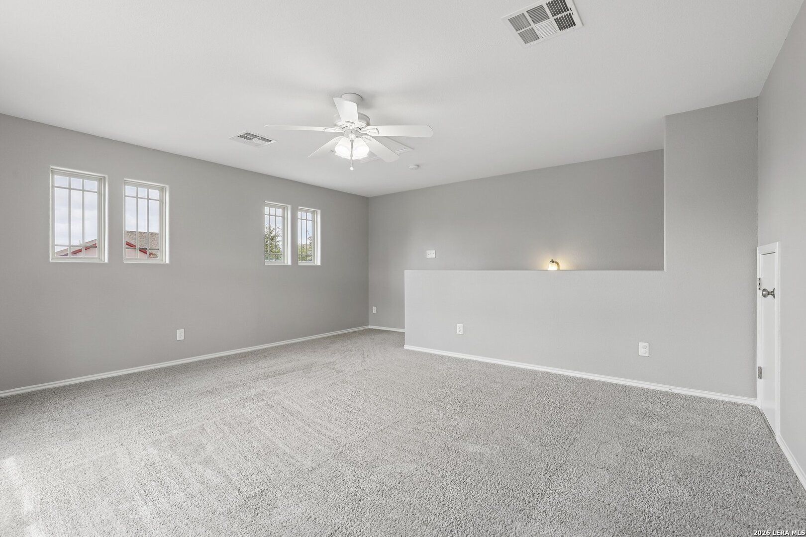 10411 Queensland Way, Converse, TX 78109