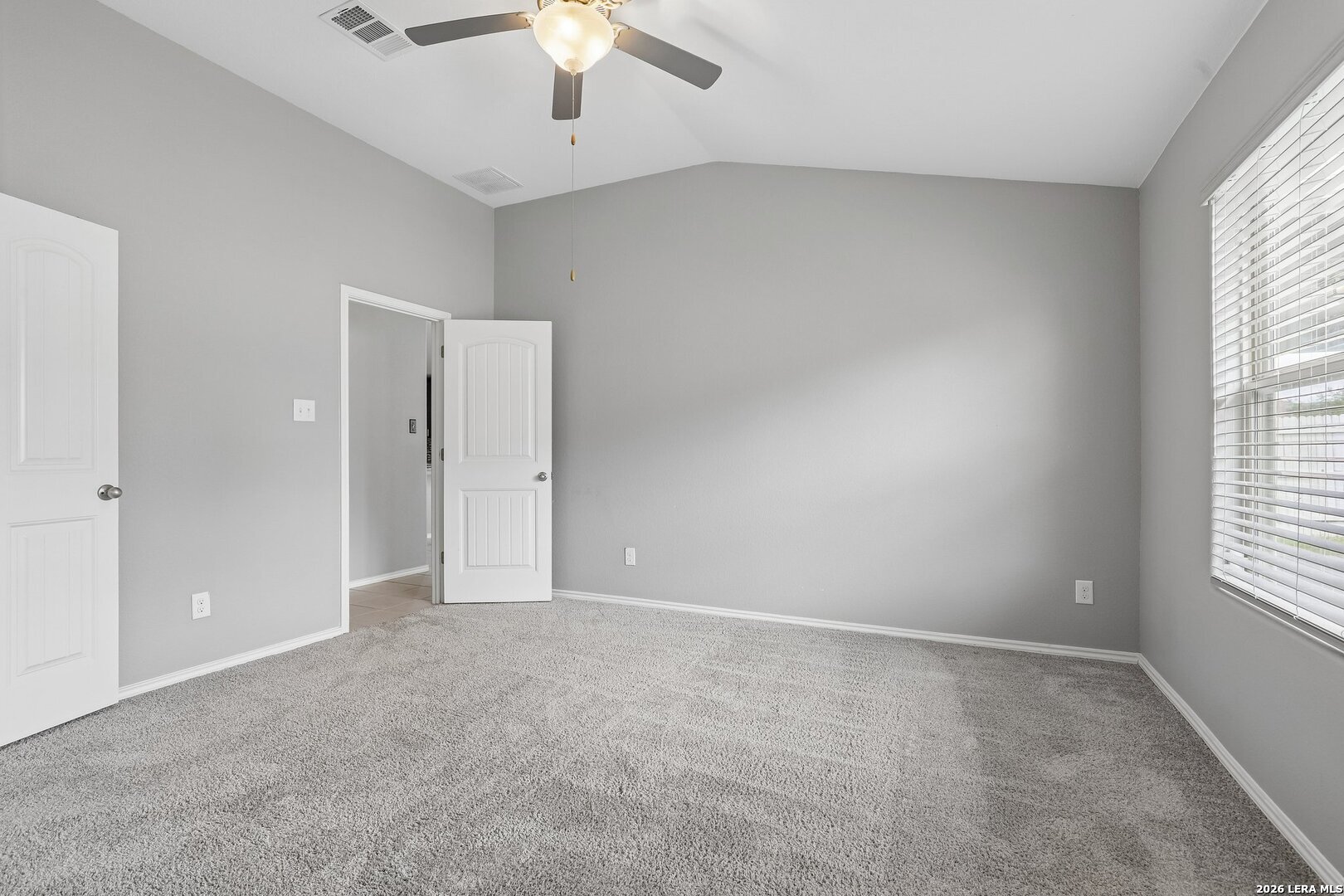 10411 Queensland Way, Converse, TX 78109