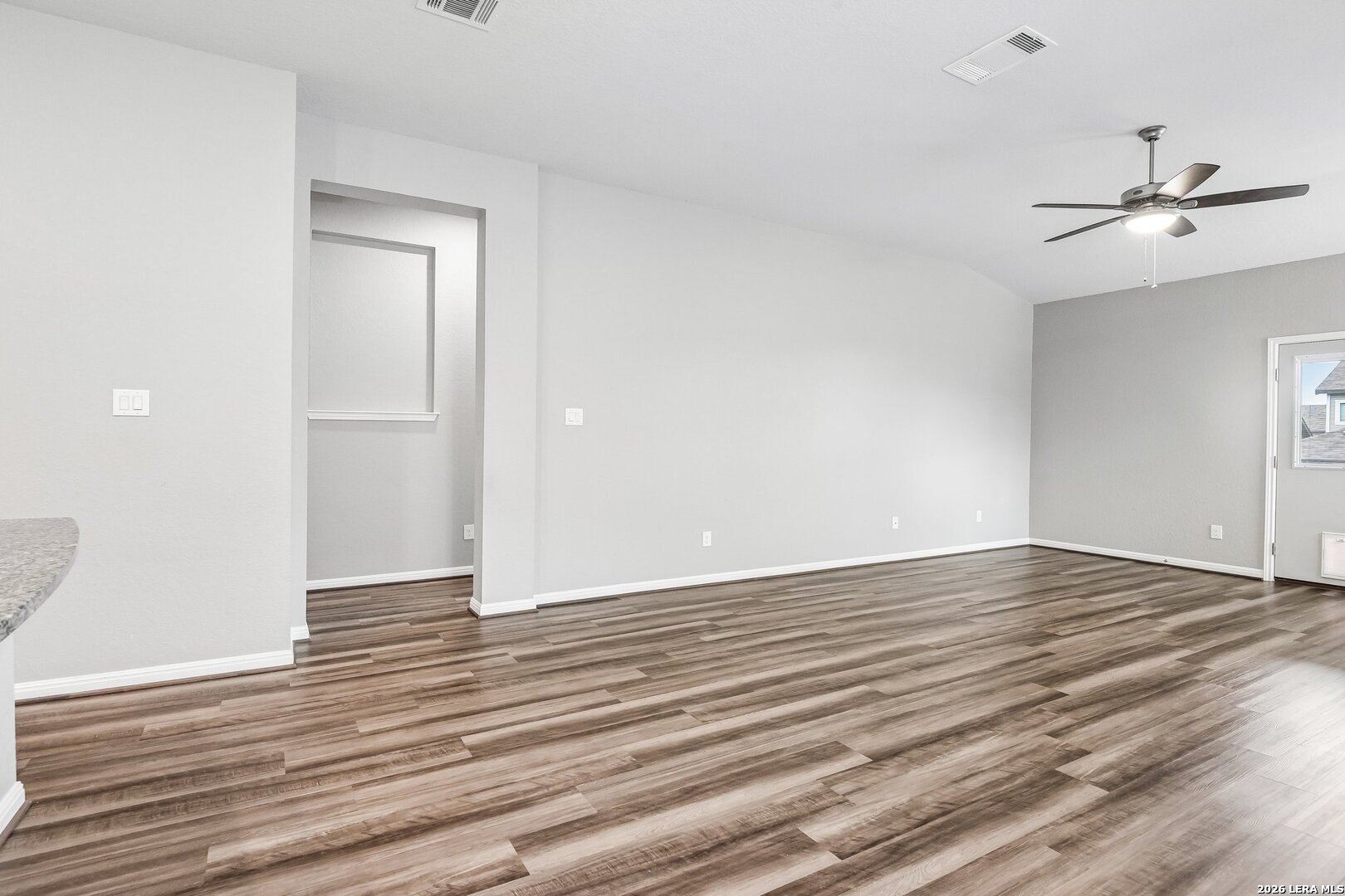 4927 RANAHAN PASS, St Hedwig, TX 78152