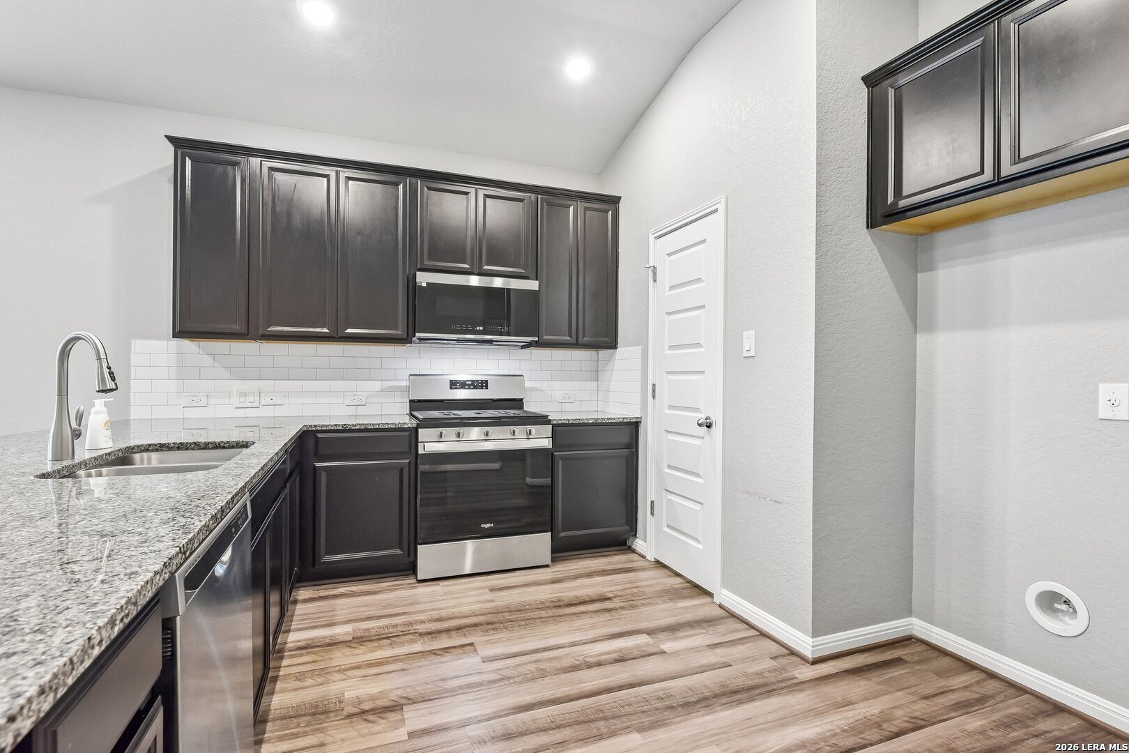 4927 RANAHAN PASS, St Hedwig, TX 78152