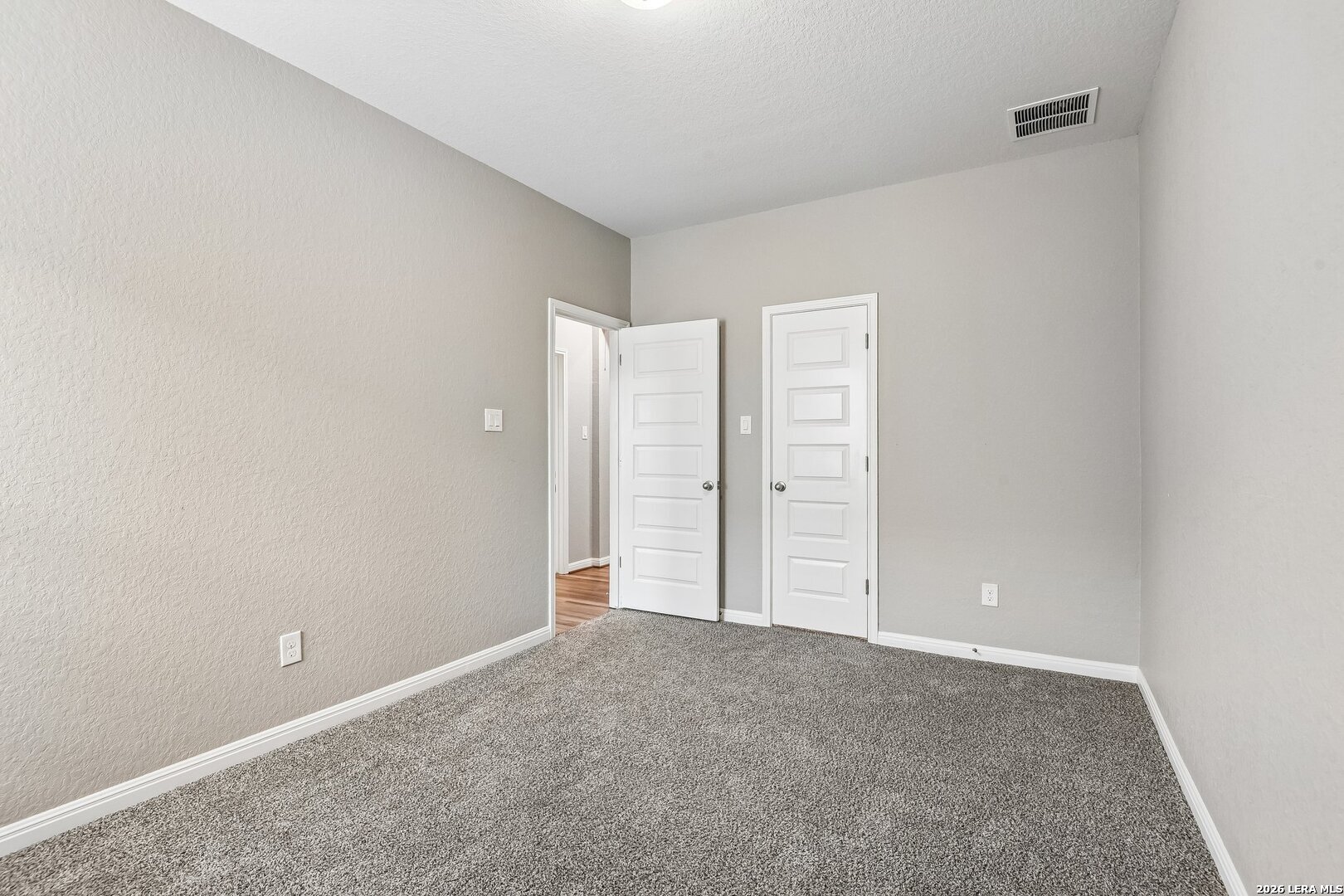 4927 RANAHAN PASS, St Hedwig, TX 78152