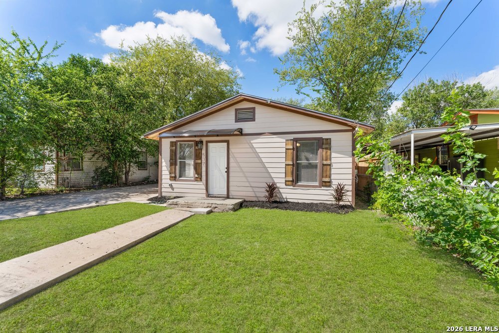 537 N San Gabriel, San Antonio, TX 78228