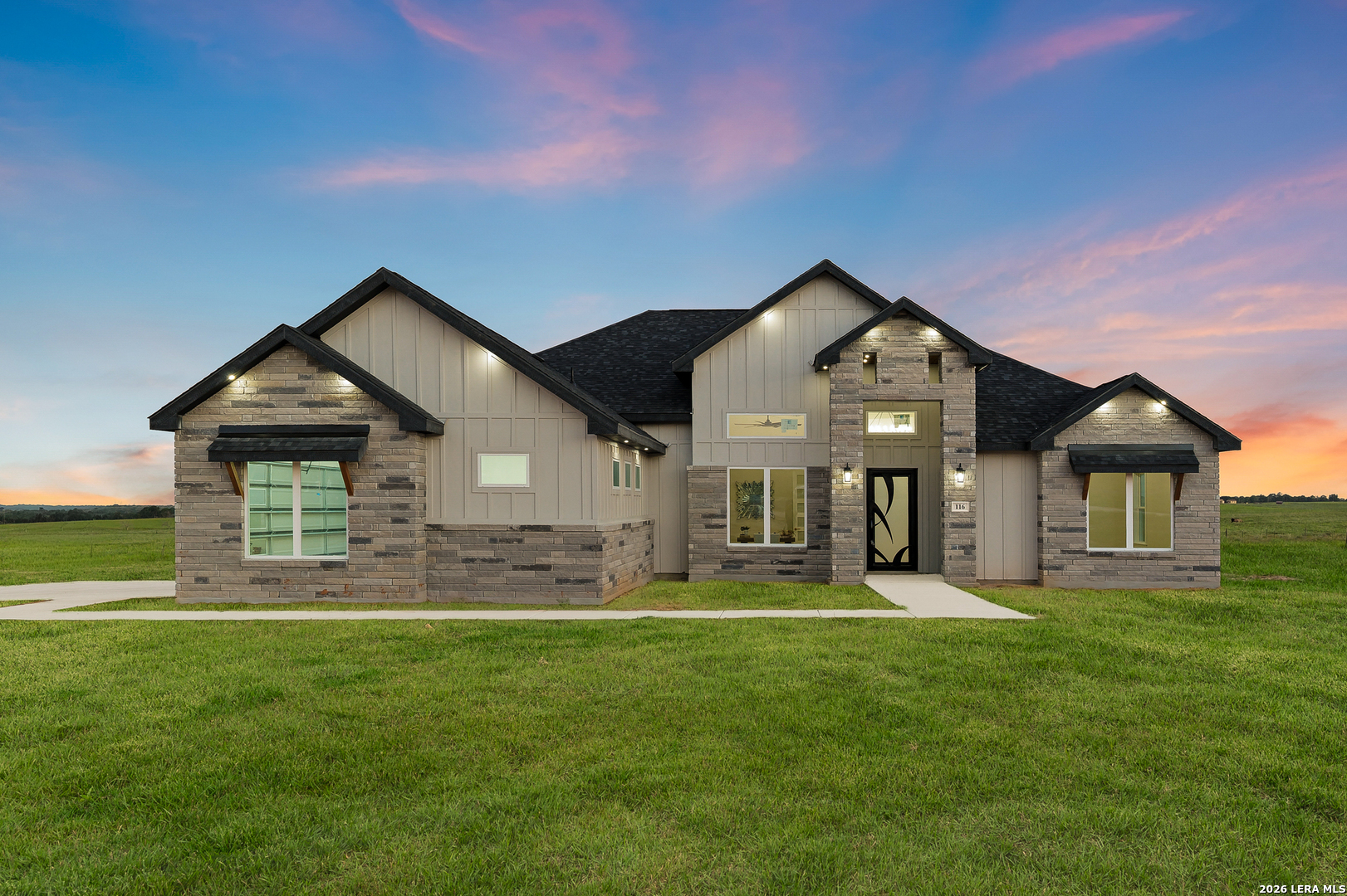 Single family home for sale at 116 Pioneer Dr, Seguin, TX 78155 | MLS# 2021877