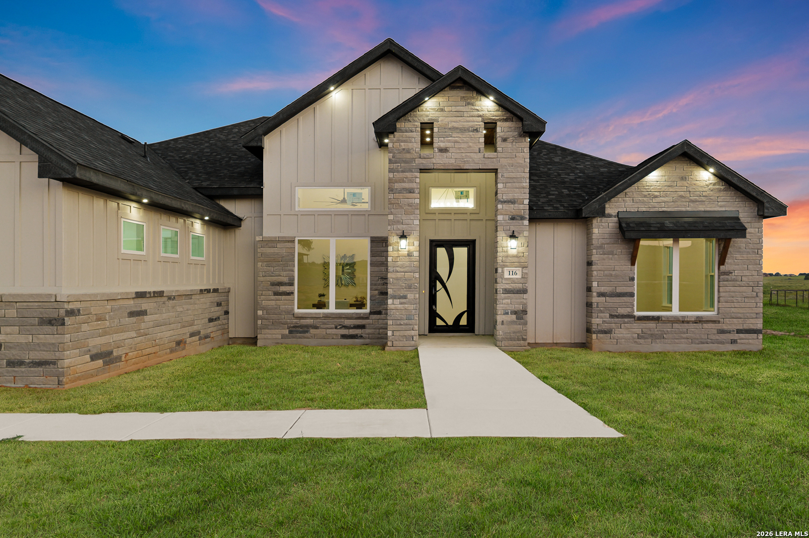 Photo 3 of Single family home for sale at 116 Pioneer Dr, Seguin, TX 78155 | MLS# 2021877 | Listing updated on 2026-10-07