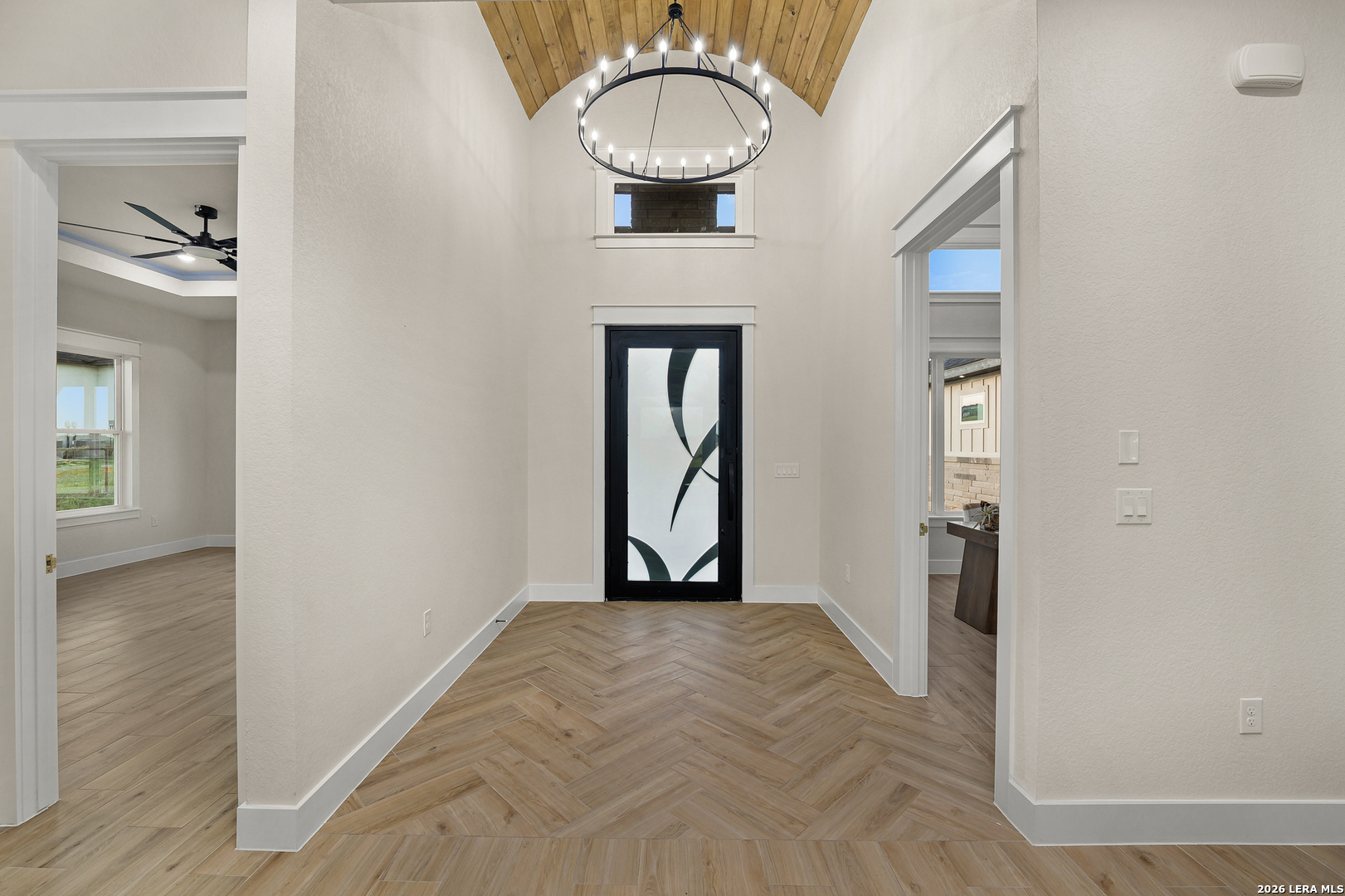 Photo 4 of Single family home for sale at 116 Pioneer Dr, Seguin, TX 78155 | MLS# 2021877 | Listing updated on 2026-10-07