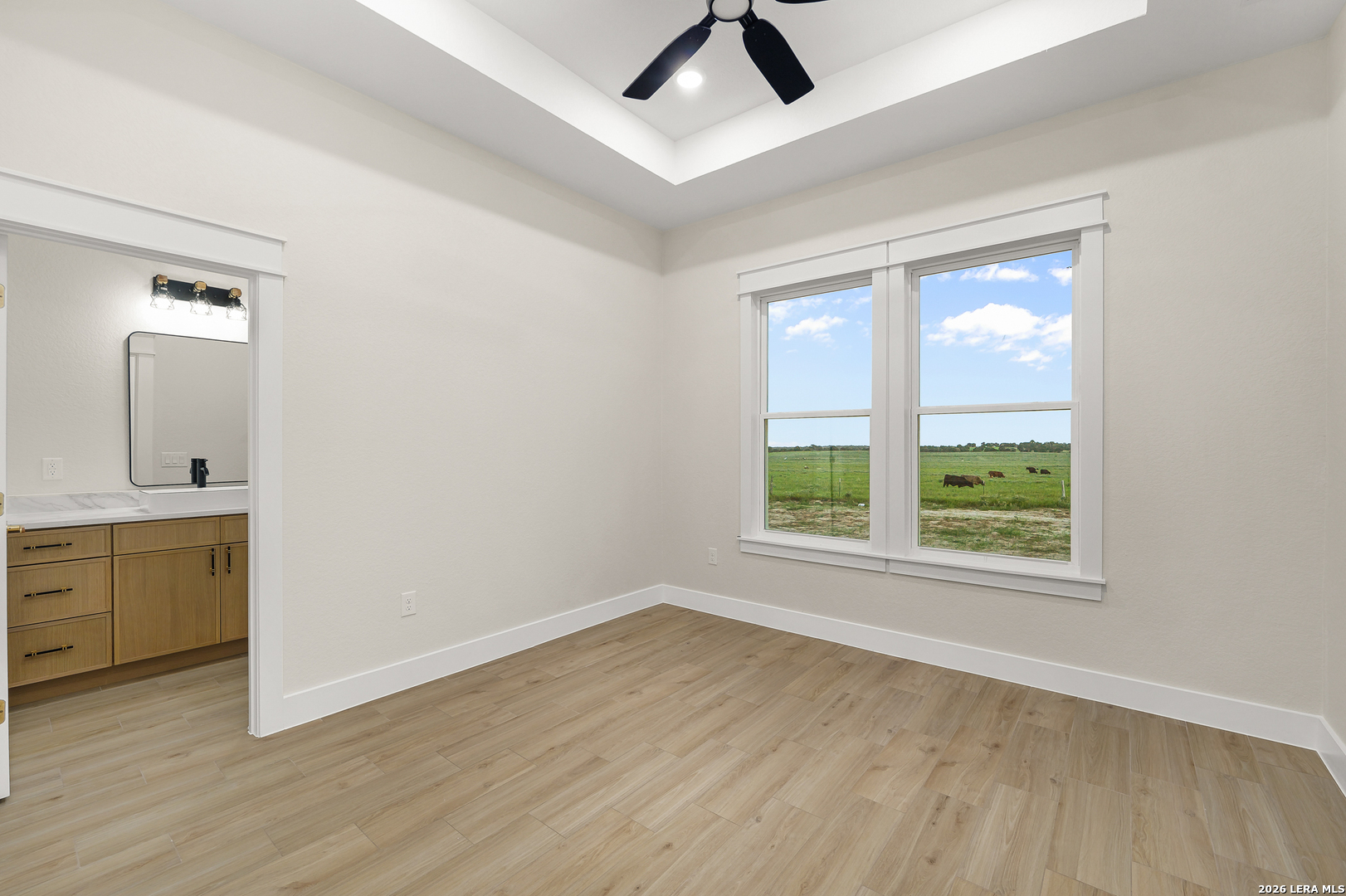 116 Pioneer Dr, La Vernia, TX 78121