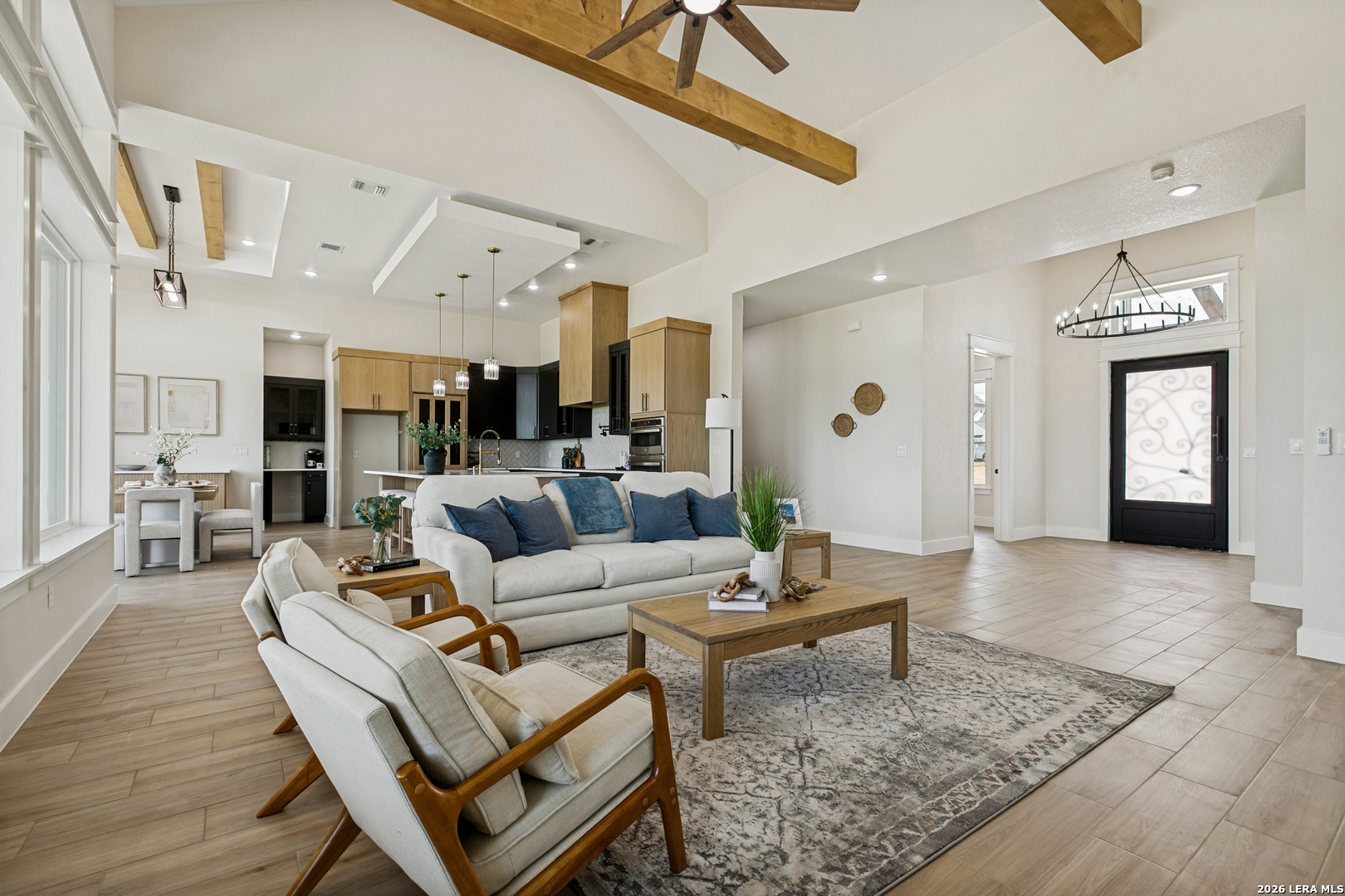 157 ESTATES DR, La Vernia, TX 78121