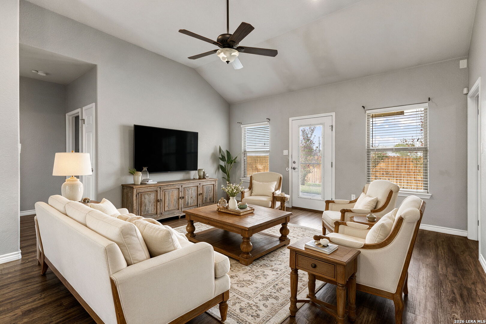 120 Navarro Crossing, #2A, Seguin, TX 78155