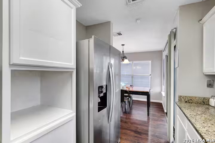 10218 BARRON FLD, San Antonio, TX 78245